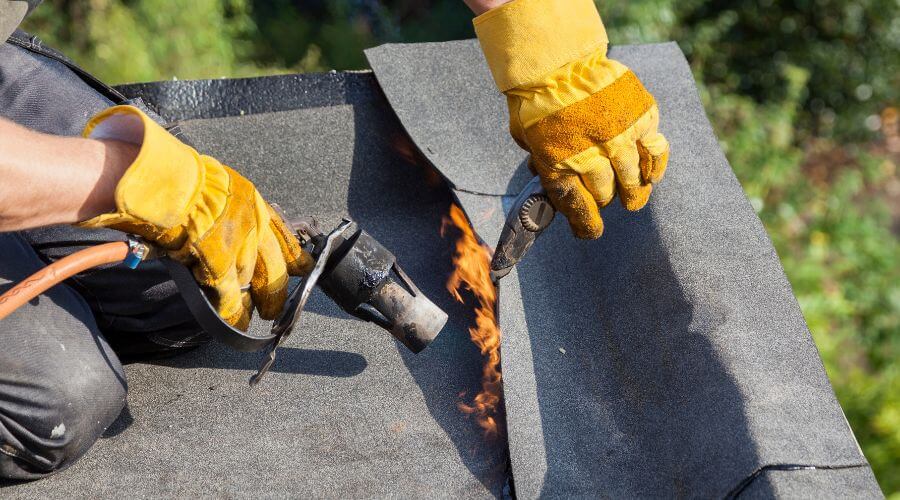 Expert Emergency Roof Repairs services in Chenango Forks, NY